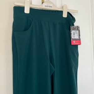 Oiselle Benjamina Joggers Size Small Juniper NWT new